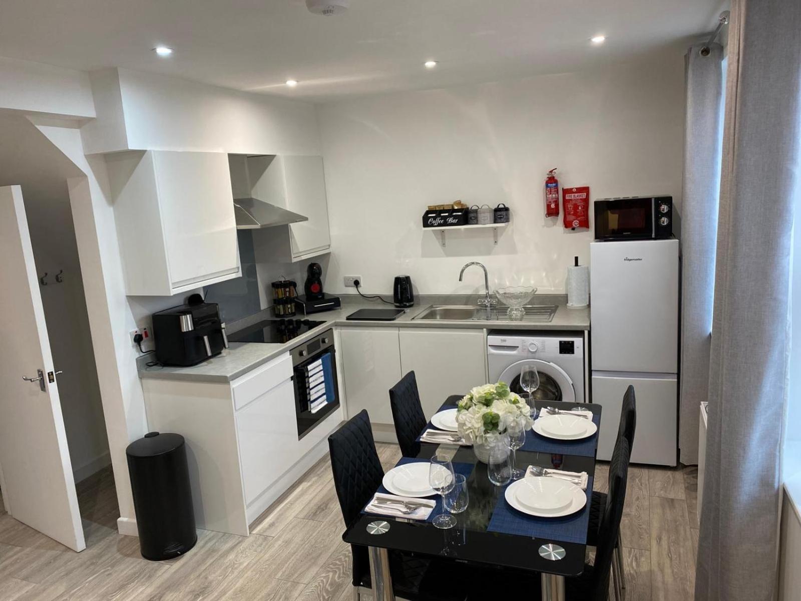 Stylish Apartment In Watford Watford  Exterior foto